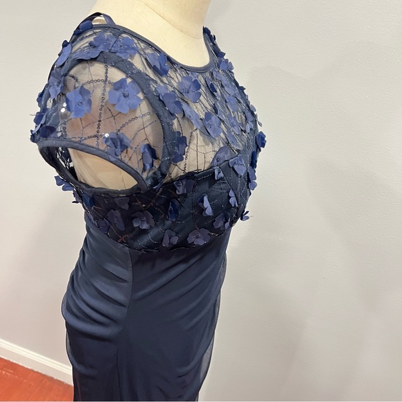 XSCAPE Navy Flower Detailed Draping Side Cap Sleeve Long Formal Sheath Gown - Picture 10 of 12